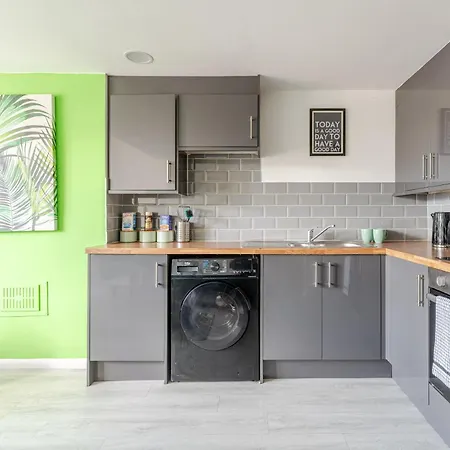 Delightful 2 Bedroom In St George, Apartment Bristol