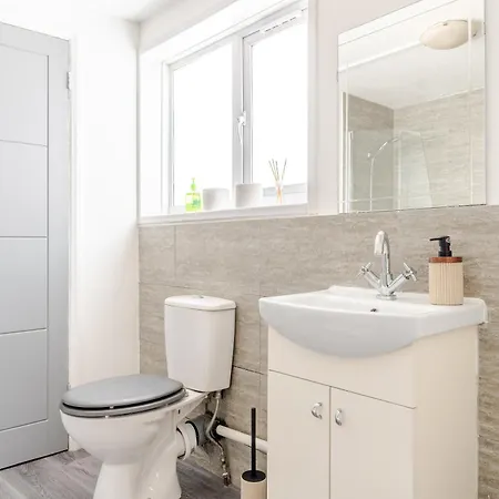Delightful 2 Bedroom In St George, Apartment