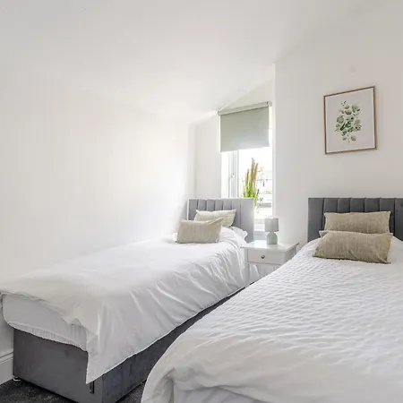 Delightful 2 Bedroom In St George, Apartment *